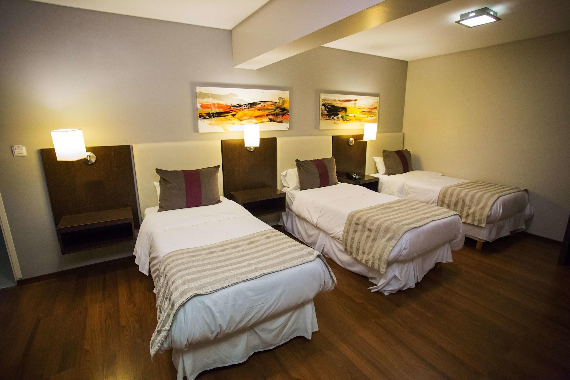 Hotel Bicentenario Suites & Spa San Miguel de Tucumán Eksteriør billede