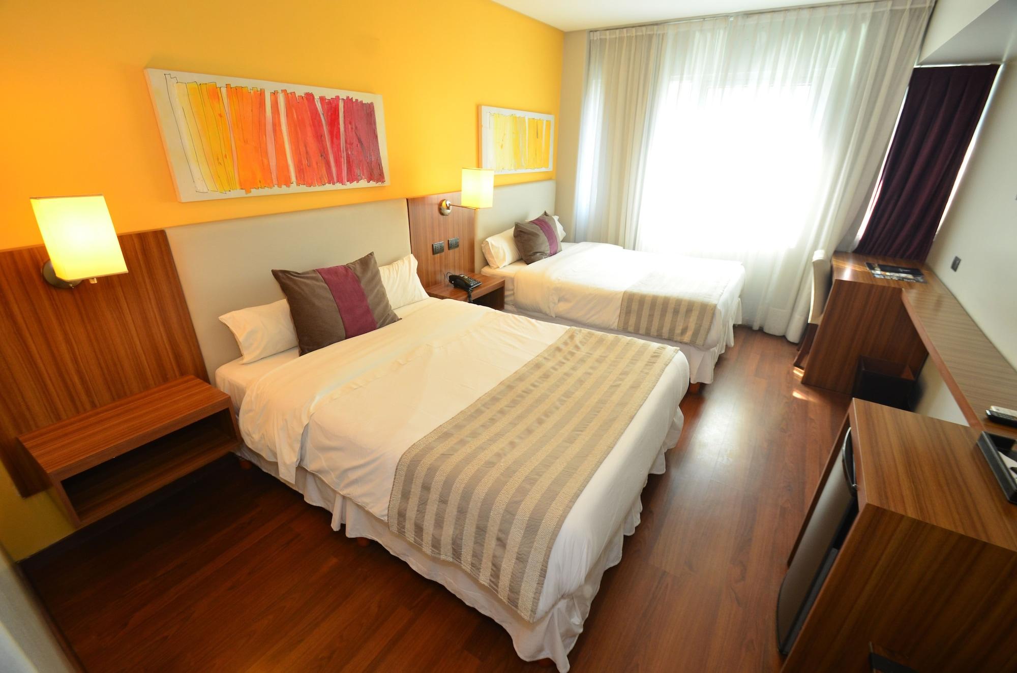 Hotel Bicentenario Suites & Spa San Miguel de Tucumán Eksteriør billede