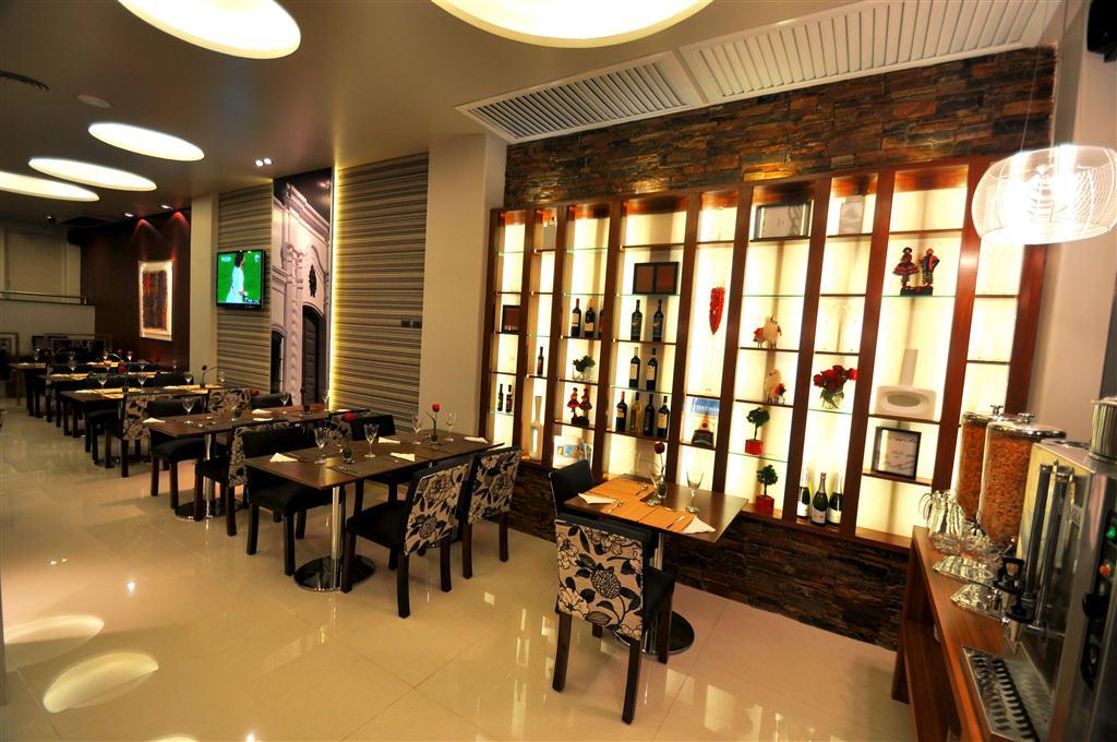 Hotel Bicentenario Suites & Spa San Miguel de Tucumán Eksteriør billede