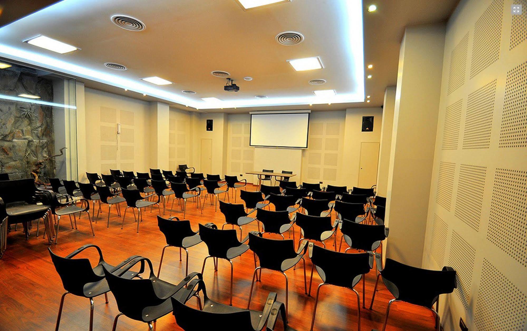 Hotel Bicentenario Suites & Spa San Miguel de Tucumán Eksteriør billede